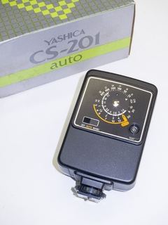 Flash Yashica CS-201 para câmeras analógicas - comprar online