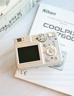 Câmera Digital Nikon Coolpix 7600 7.1 MPX + cartão 2gb na internet