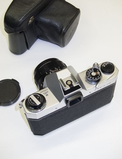 Câmera Pentax Spotimatic SP II com lente Takumar 55mm f2 na internet