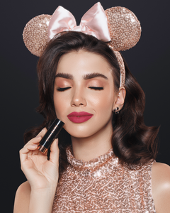 Minnie Mouse Batom Aveludado Kiss - Cores Cosmeticos