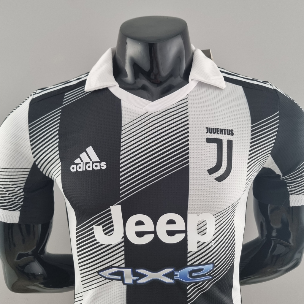 Camisa Juventus Special Edition Black White- Versão Jogador 22/23 - Adidas  - Branca/Preta