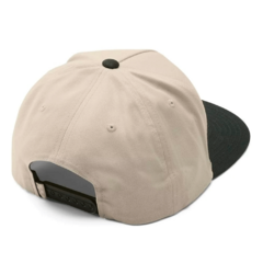 BONÉ BERLE SNAPBACK VANS X ELIJAH BERLE OATMEAL na internet