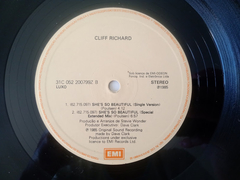 Cliff Richard - She's So Beautiful - Discos The Vinil