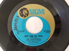 The Magistrates – Here Come The Judge / Girl na internet