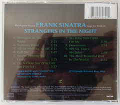 Frank Sinatra - Strangers In The Night na internet