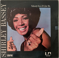 Shirley Bassey - Nobody Does It Like Me