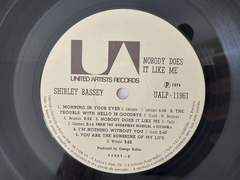 Imagem do Shirley Bassey - Nobody Does It Like Me