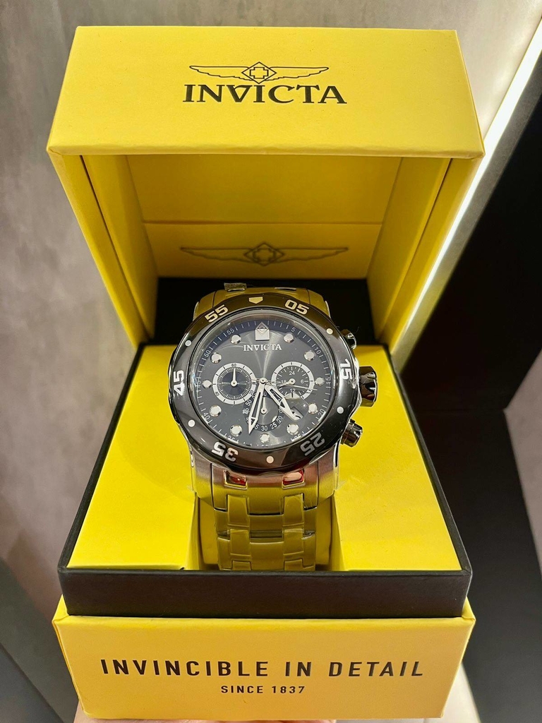 Invicta 17083 cheap
