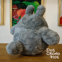 Peluche Totoro Mediano - comprar online