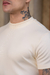 Camiseta OXN Gola Média Off White na internet