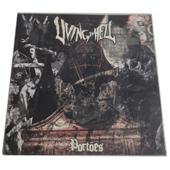 Living in Hell - Portões