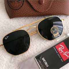 OCULOS DE SOL MARSHAL DOURADO E LENTE PRETA