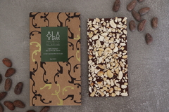 Ao Leite de Coco 55% Cacau com Castanha de Caju 80g - LaBarr Chocolate