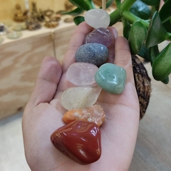 Kit Cristais dos 7 Chakras - Equilíbrio Energético - pedras roladas