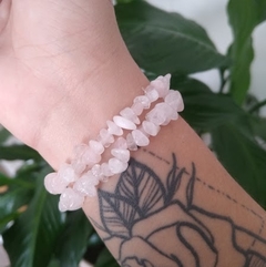 Pulseira de Quartzo Rosa - Amor e Autoestima - Ametysta - Cristais Naturais e Produtos Místicos 