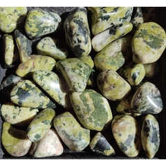 Jade Nefrita - Pedra Rolada - Poder e Sorte