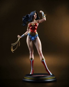 [Pré-venda] Woman (J. Scott Campbell), Cover Girls of the DC Universe Wonder - 1/8 Scale - Limited Edition - McFarlane