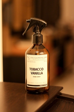 KIT Tobacco Vanilla (Vela + Home Spray) - comprar online