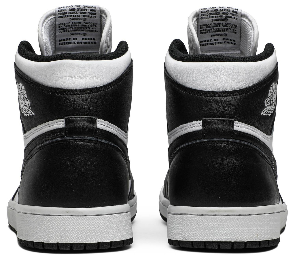 Black and white hotsell air jordan ones
