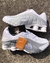 NIKE SHOX R4 - BRANCO/CINZA