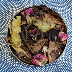 Blend de té blanco Rosa del Oriente en latita - comprar online