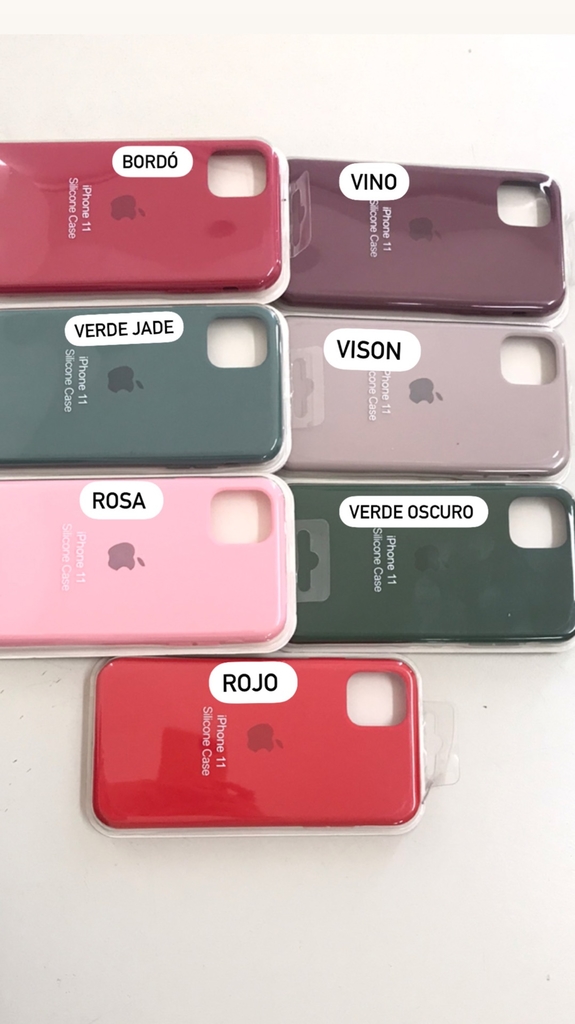 Funda de silicona para iphone 11 color rosa chicle camara cerrada