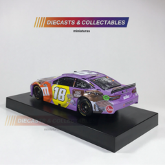 NASCAR 2021 - #18 KYLE BUSCH - MMS FUDGE BROWNIE 1:24 na internet