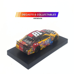 NASCAR 2021 - #18 KYLE BUSCH - M&M'S MIX 1:24 ELITE