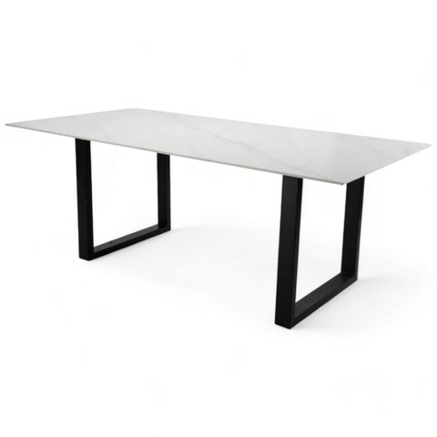 Mesa de Comedor Simil Mármol Base Hierro Negra 1,80 x 0,90 mt.