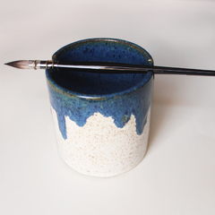 Copo para pintura em cerâmica com mancha na cor azul escuro - comprar online