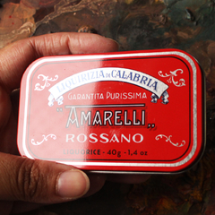 Lata Vermelha Calabria - vazia para armazenamento de pastilhas de tinta aquarela na internet