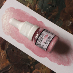 Rudá - aquarela fluida na cor rosa pastel metalizada com brilho verde na internet