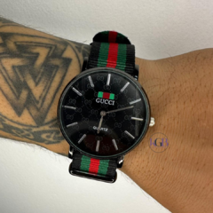 Relógio GUCCI (PRETO)