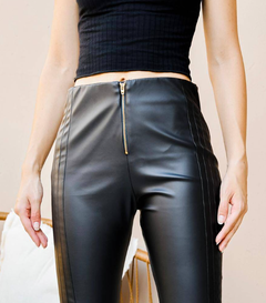 Pantalon Negro Antica en internet