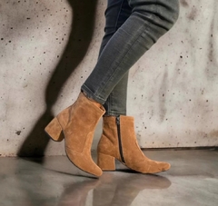 Botas suela margarita - comprar online