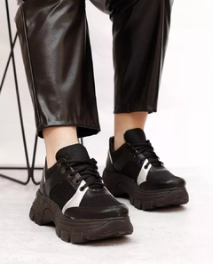 Zapatillas negro burburry - comprar online