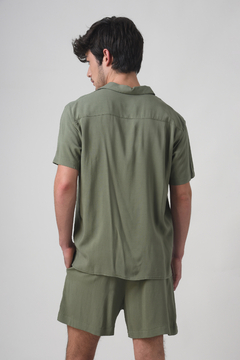 Camisa com Gola Mars 2 Army Green Poplin - BSTL | Loja Online