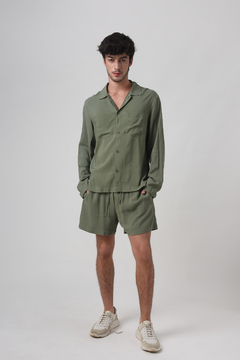 Camisa com Bolsos Bento Army Green Poplin - BSTL | Loja Online