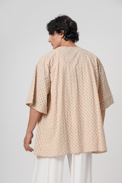 Kimono Curto Lory Areia Bordado - U na internet