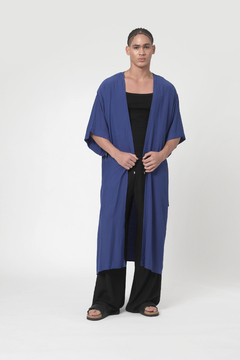 Kimono Longo com Faixa Nila Azul Mônaco - U