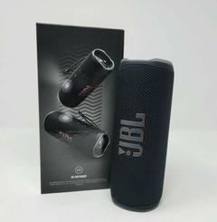 PARLANTE JBL FLIP6 NEGRO Compacto + Potente Sonido JBL + Bluetooth 5.1 + IP67 Sumergible + 12 hs. de Autonomía + 20 W P/Woofer + 10W p/ Twiters+ Party Boos - tienda online