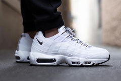 AIR MAX 95 na internet