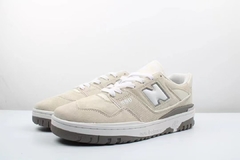 United Arrows x New Balance 550 'Off White' - comprar online