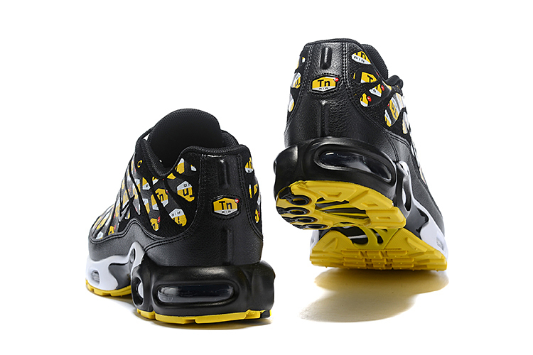 Nike all hotsell over print shoes