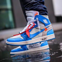 NIKE AIR JORDAN 1 OFF UNIVERSITY BLUE