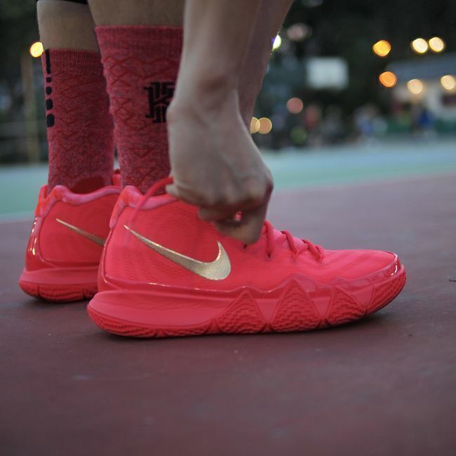 KYRIE 4 RED CARPET Comprar em Outlet Imports Shoes