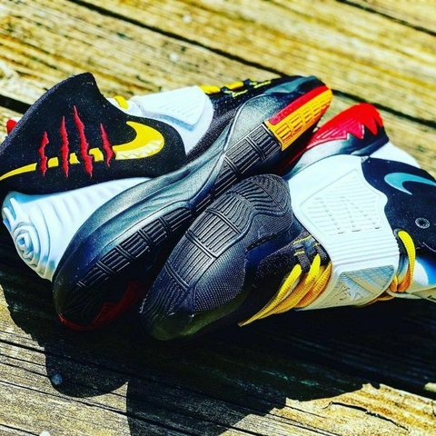 Kyrie 6 Bruce Lee Buy in Outlet Imports Shoes