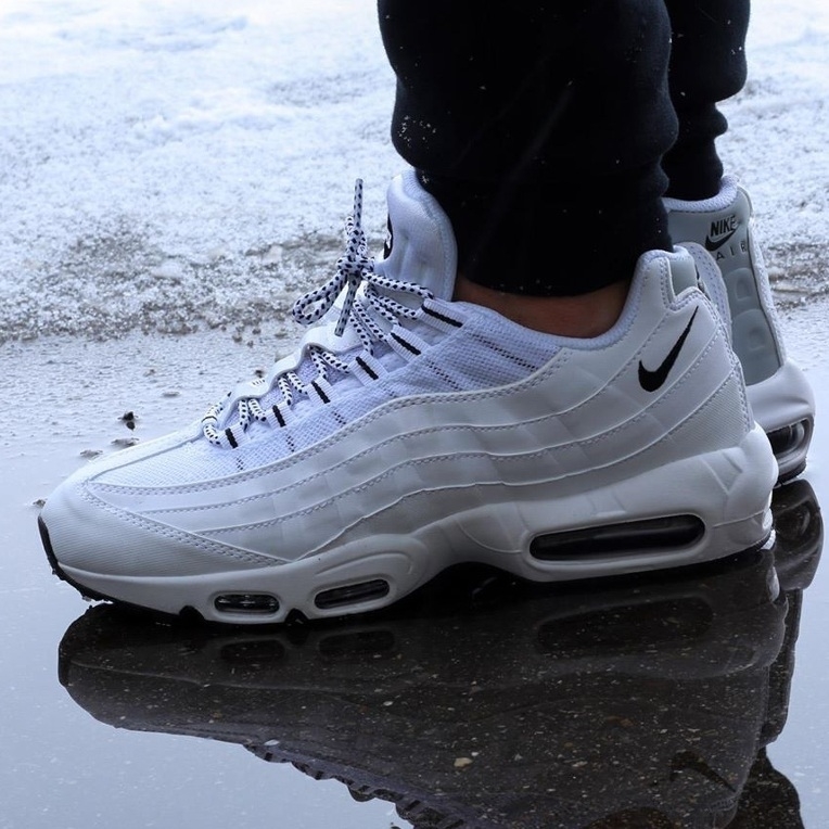 Air max best sale 95 no pé