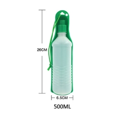 Bebedouro pet portátil, garrafa de 500ml para passeio com cães, com suporte verde.