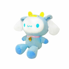 Peluches SANRIO COSPLAY vaquita 20cm - comprar online